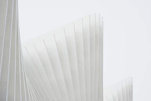 星空体育网站：高端定制网站设计常见的五大布局(图1)