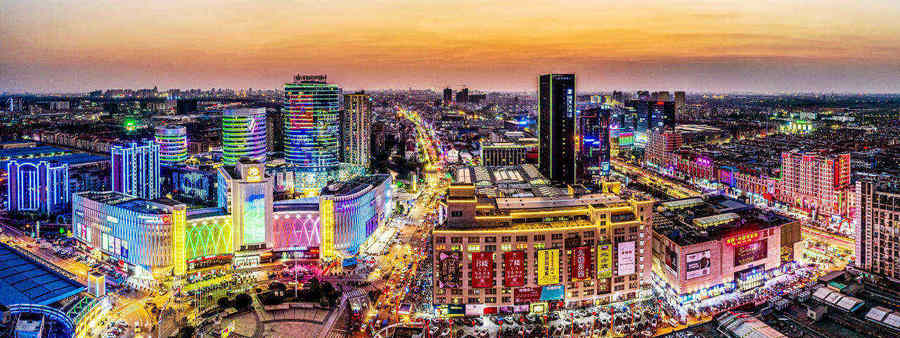 2024新发现全球设计师和模特中国区总汇演在濮院时尚古镇圆满落幕(图12)