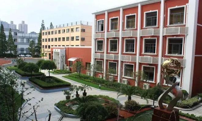 星空体育网址：上海弘安里售楼处电线楼盘测评-弘安里网页(图4)