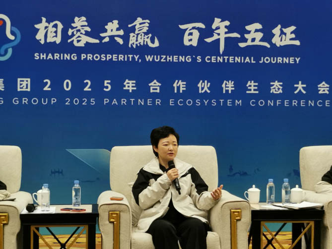 力推新能源山区版及小卡产品2025年飞碟汽车这样布局(图2)