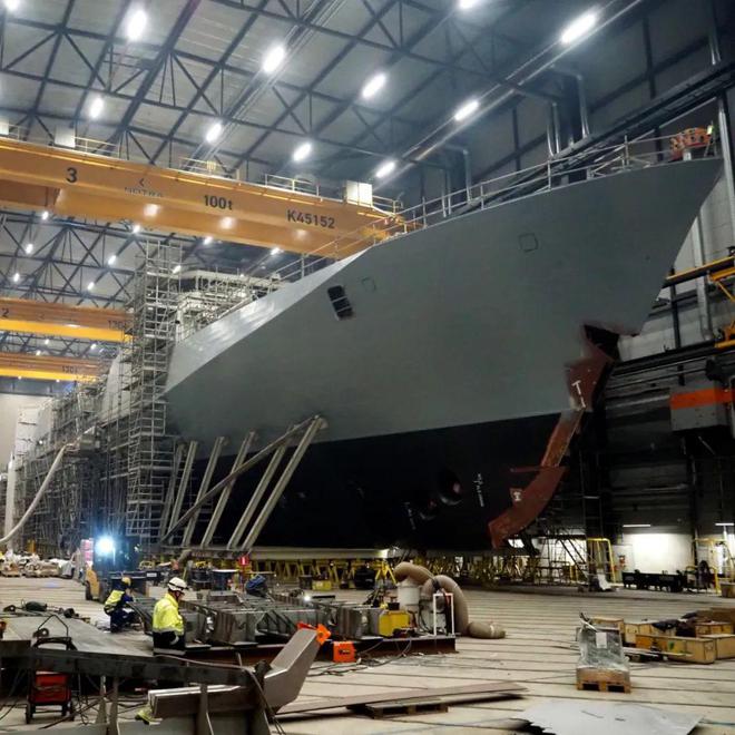 芬兰新护卫舰舰体完成身为护卫舰却强调破冰能力(图1)