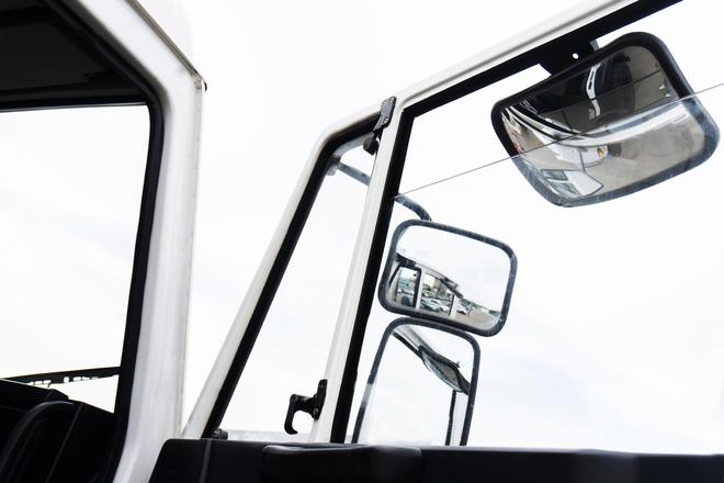 到底离货车多近等于自杀(图4)