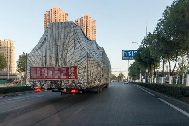 到底离货车多近等于自杀(图6)