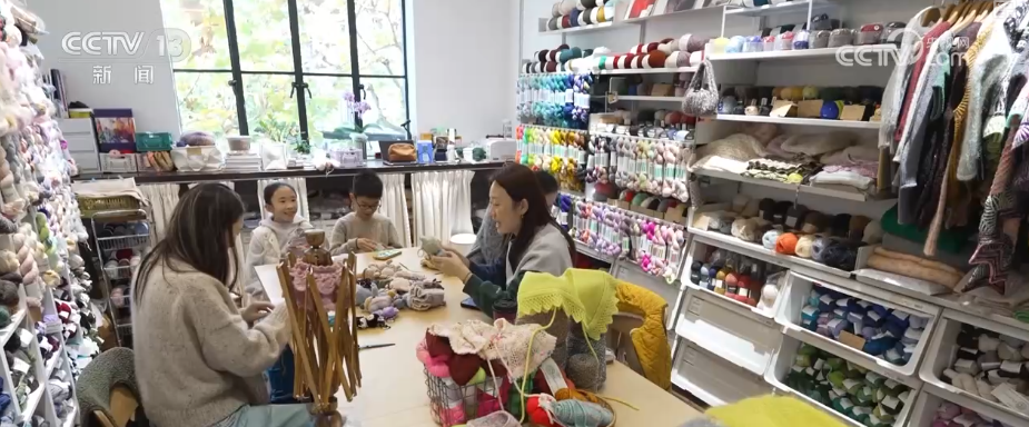 “悦己消费”持续升温带火“娃衣”大市场开辟时尚玩偶圈新赛道(图32)