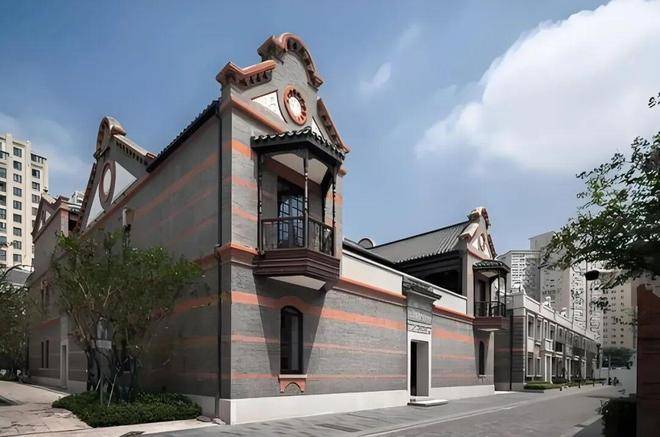 星空体育网址:露香园别墅售楼处电话(露香园别墅)网站-营销中心欢迎您-楼盘详情最新价格-户型图-容积率-202636售楼处(图15)