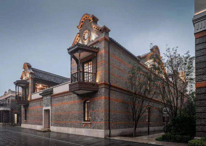 星空体育网址:露香园别墅售楼处电话(露香园别墅)网站-营销中心欢迎您-楼盘详情最新价格-户型图-容积率-202636售楼处(图9)