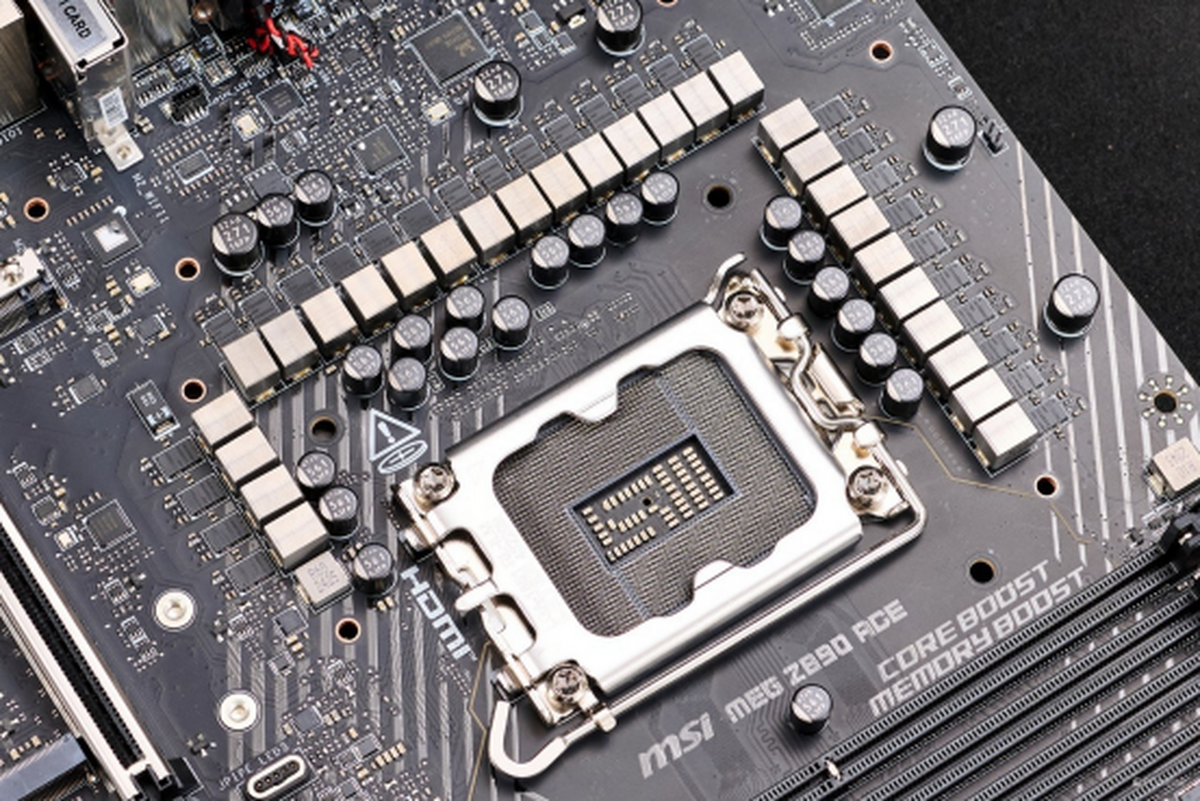 英特尔酷睿Ultra200SPlus系列处理器首发评测：加核提速全是硬货！(图16)