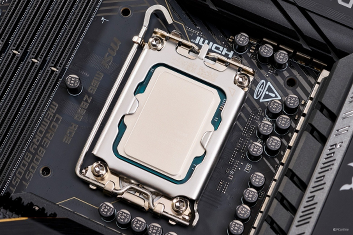 英特尔酷睿Ultra200SPlus系列处理器首发评测：加核提速全是硬货！(图17)